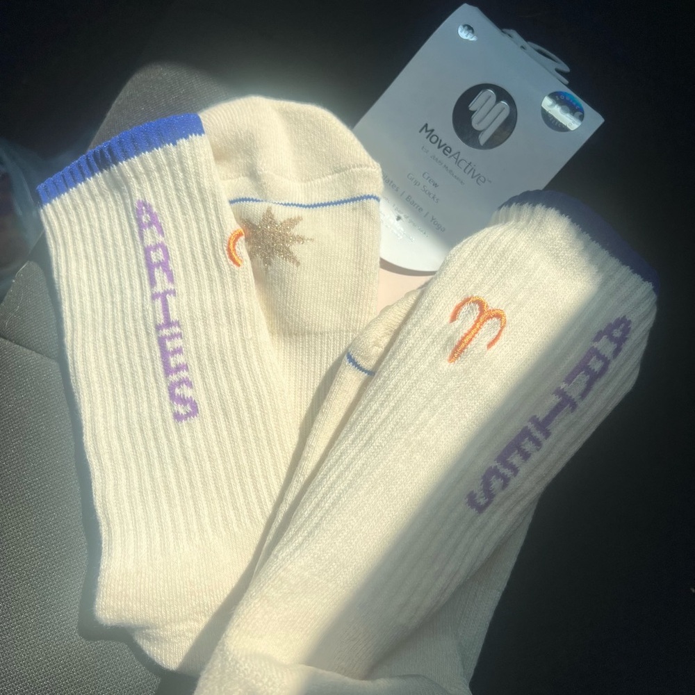 GRIP PILATES AND YOGA  ZODIAC ARIES CREW SOCKS ♈️✨ 🧘‍♀️NEVER BEEN WORN.